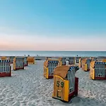 Modernes Apartment Direkt Am Strand
