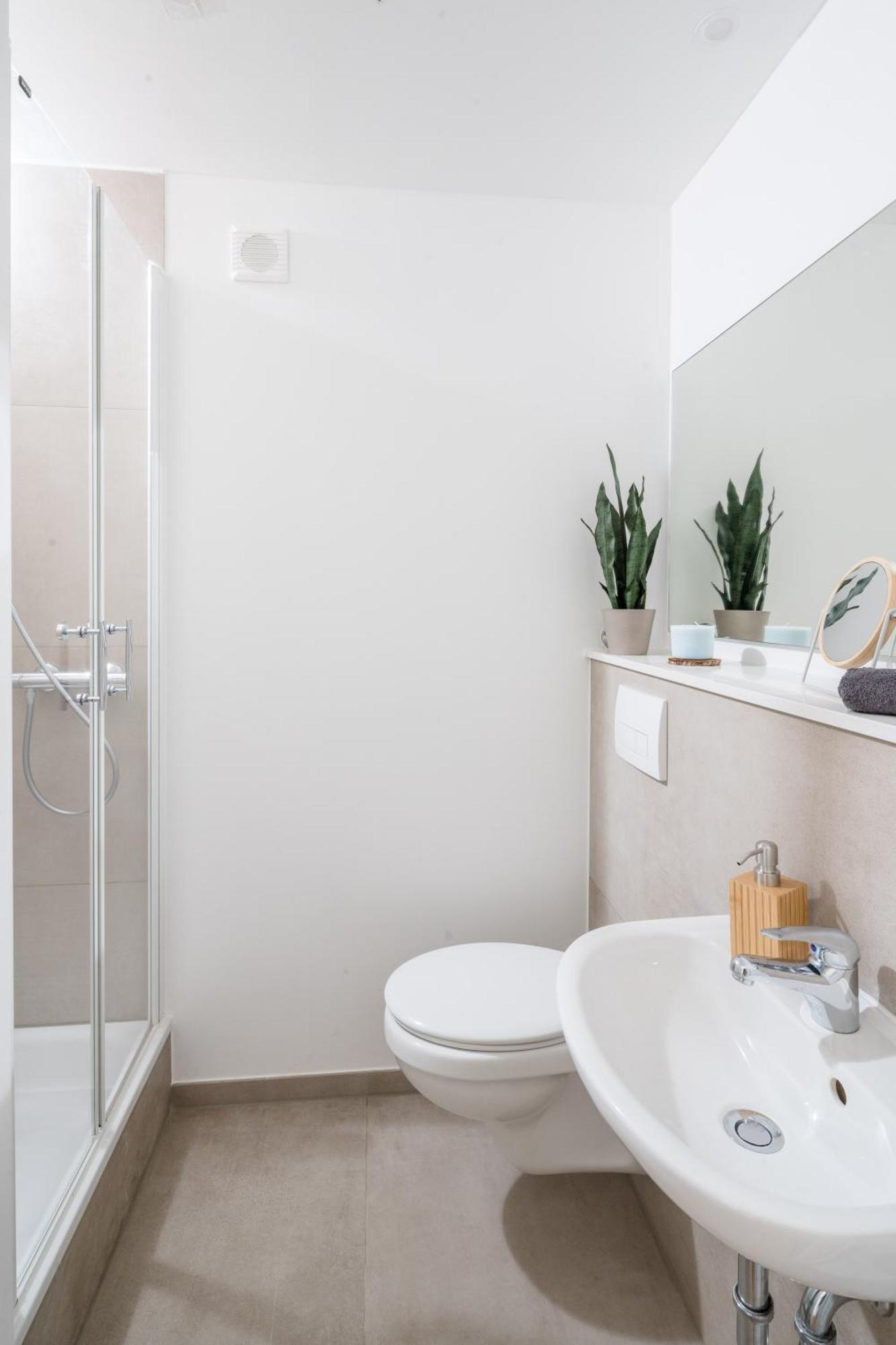 Apartment Modernes Direkt Am